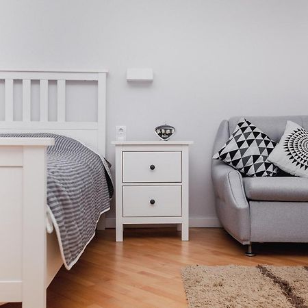 Korali Apartment Ivano-Frankivsk Buitenkant foto