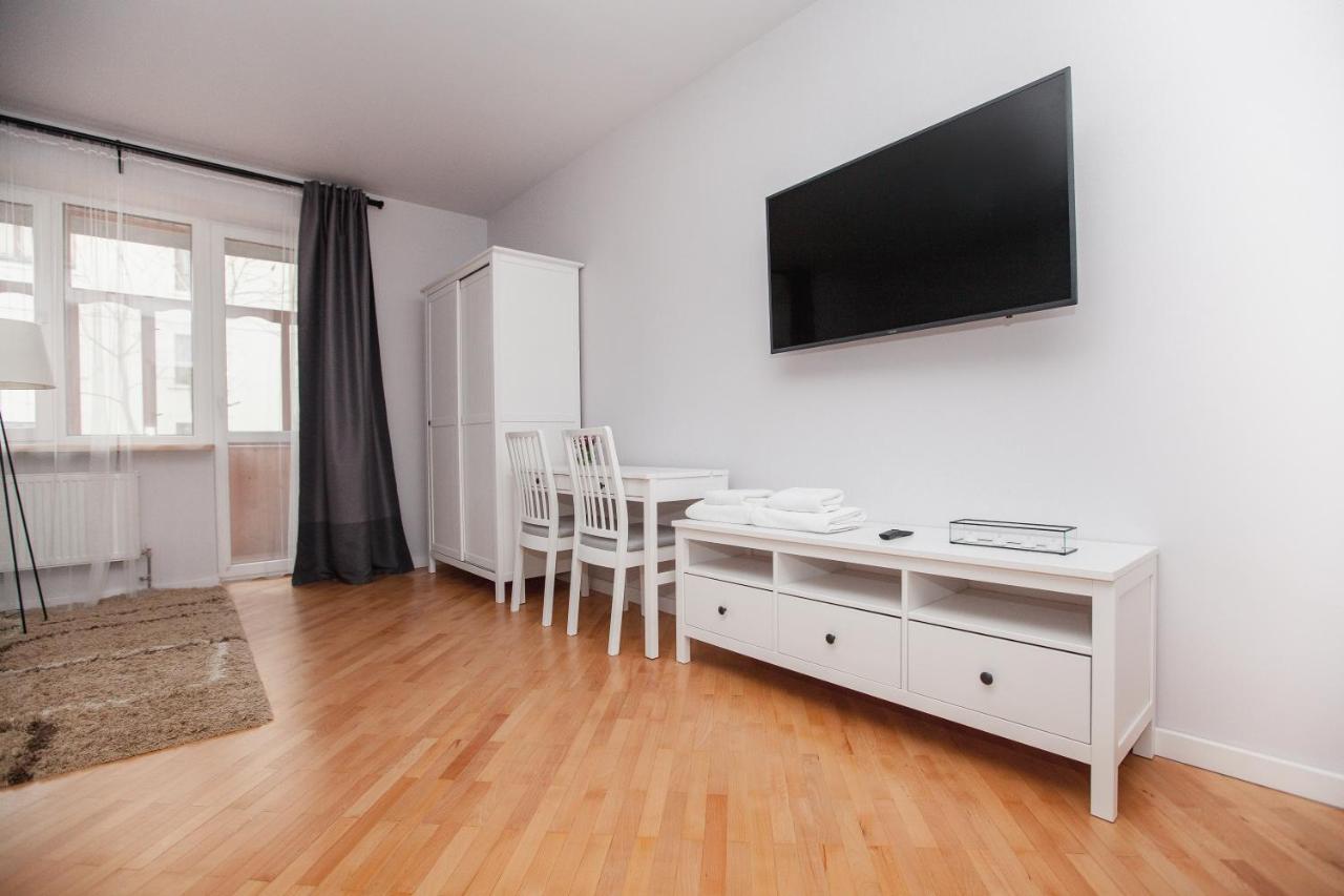 Korali Apartment Ivano-Frankivsk Buitenkant foto